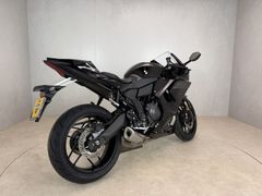 Yamaha R7 2026 nieuw – foto 3 van 12