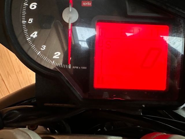 aprilia - shiver-750