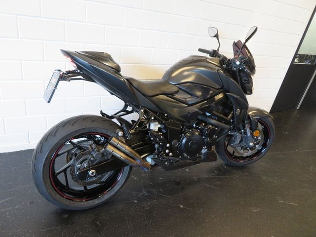 suzuki - gsx-s-750-a