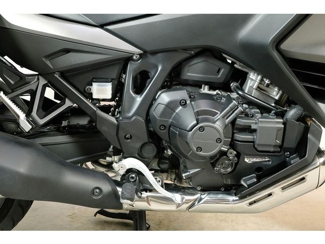 honda - nt-1100-dct