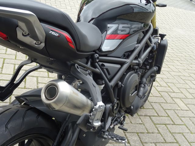 benelli - 752-s