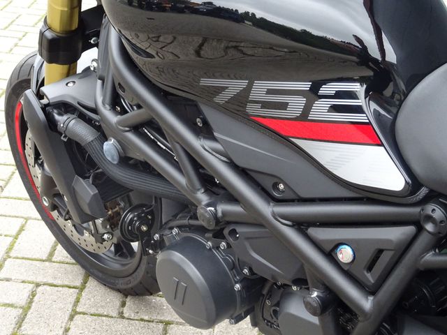 benelli - 752-s