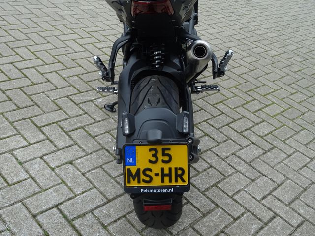benelli - 752-s