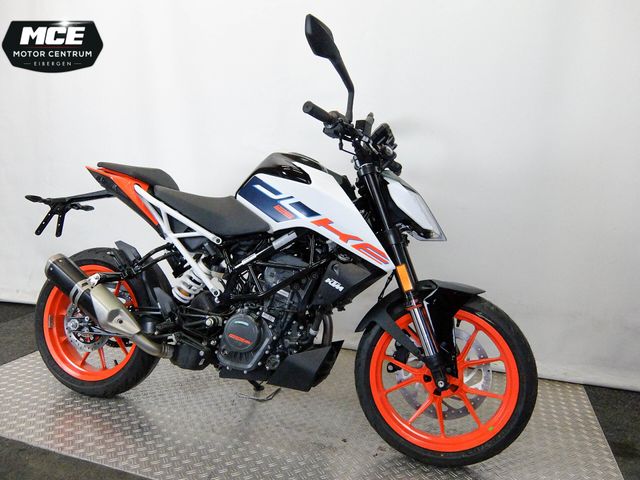 ktm - 125-duke