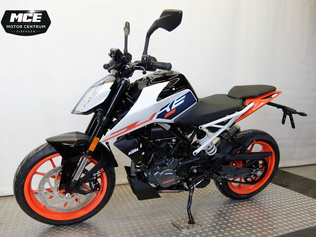 ktm - 125-duke