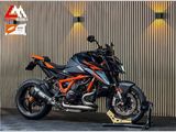 KTM 1390 SUPER DUKE R