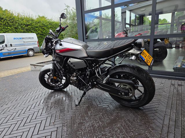 yamaha - xsr-700-abs