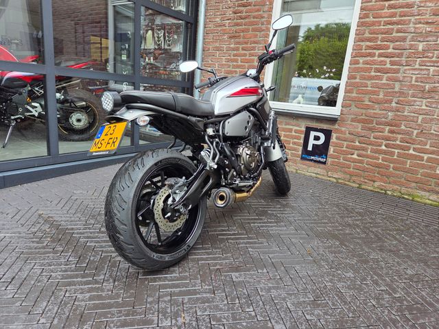 yamaha - xsr-700-abs