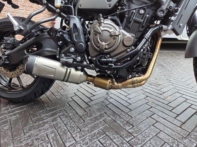 yamaha - xsr-700-abs