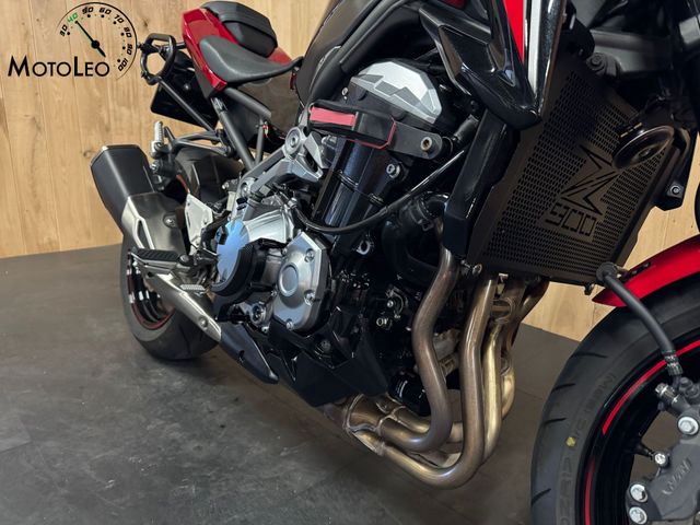 kawasaki - z900