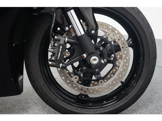 honda - cbr-1000-rr-fireblade