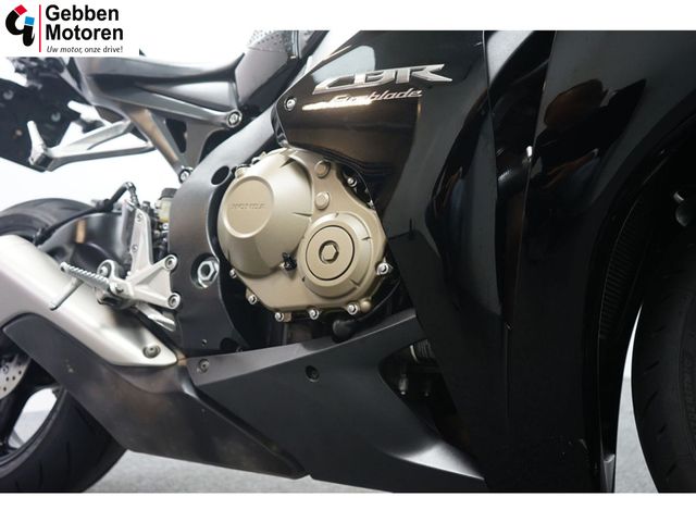 honda - cbr-1000-rr-fireblade