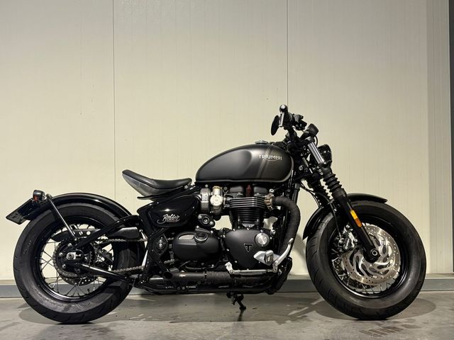 triumph - bonneville-bobber