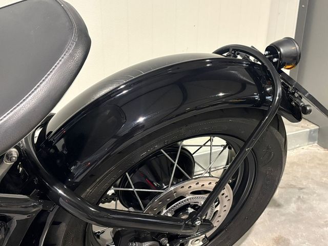 triumph - bonneville-bobber