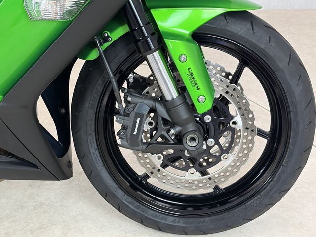 kawasaki - z-1000-sx-abs