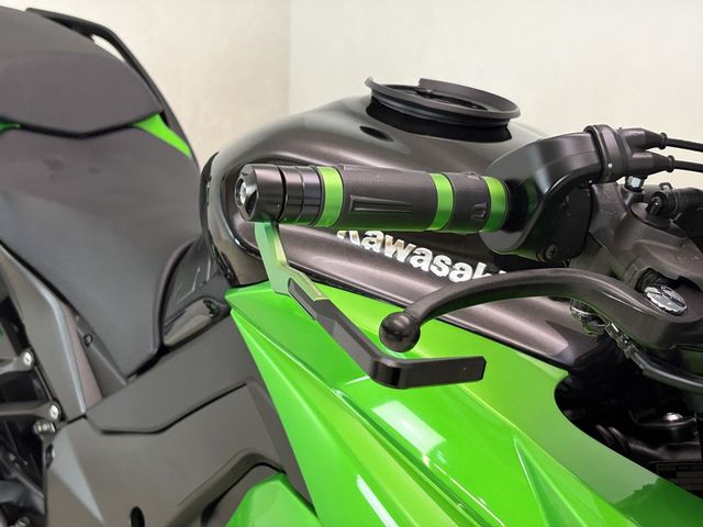 kawasaki - z-1000-sx-abs