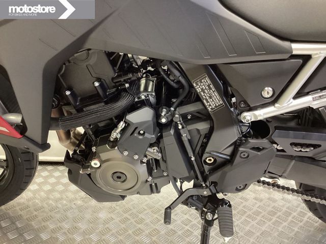 suzuki - v-strom-800