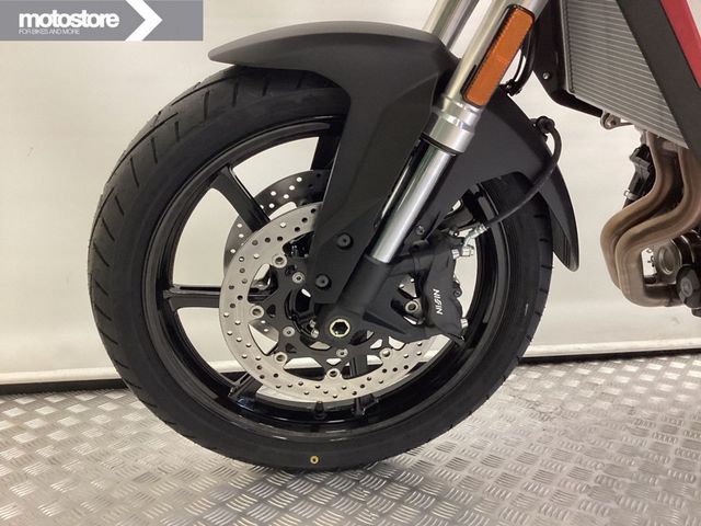 suzuki - v-strom-800