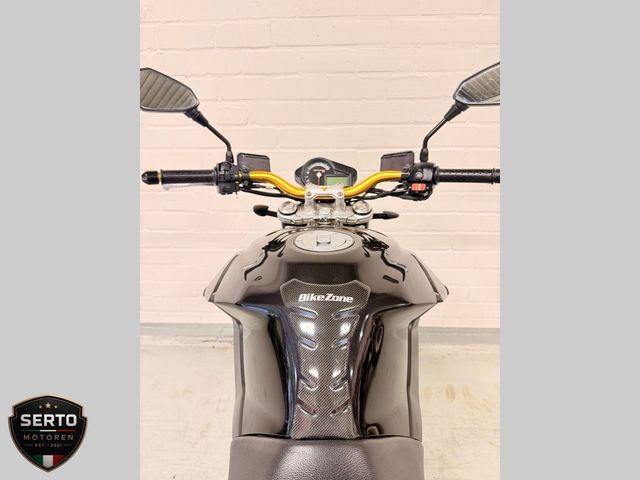 aprilia - sl-750-shiver