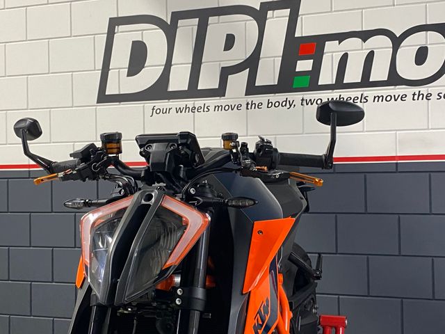 ktm - 1290-super-duke-r