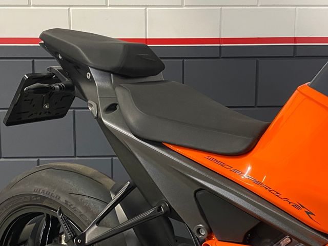 ktm - 1290-super-duke-r