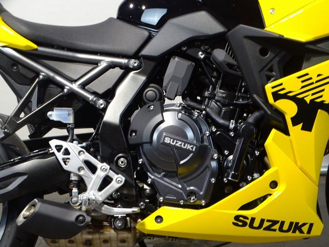 suzuki - gsx-8r