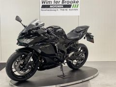 KAWASAKI NINJA ZX-4RR