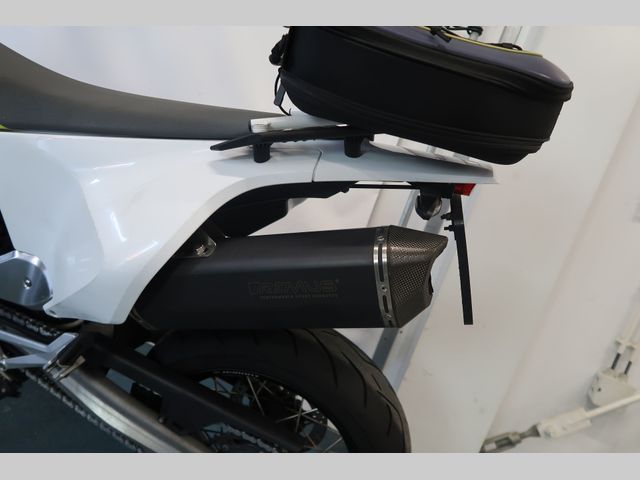 husqvarna - 701-supermoto