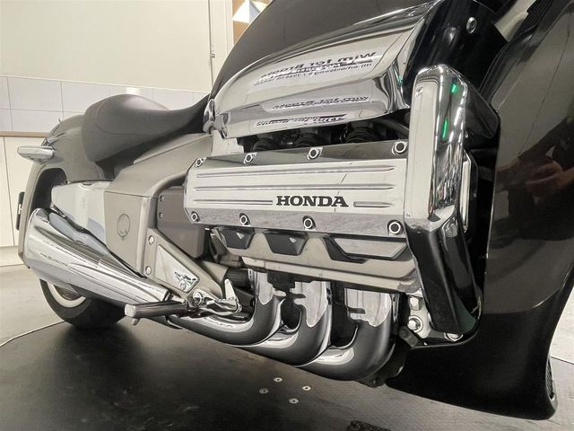 honda - nrx-1800-rune