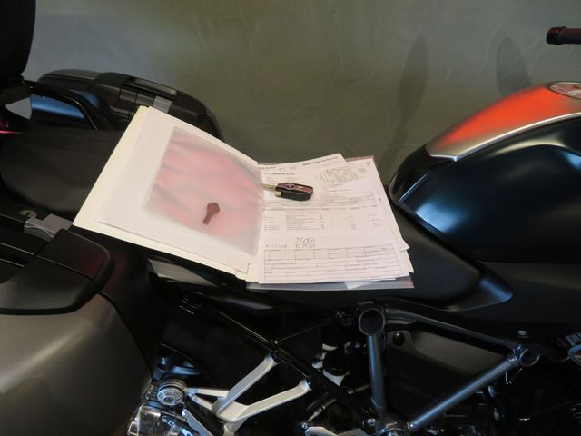 bmw - r-1250-r