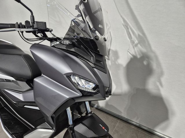 aprilia - sr-gt-200