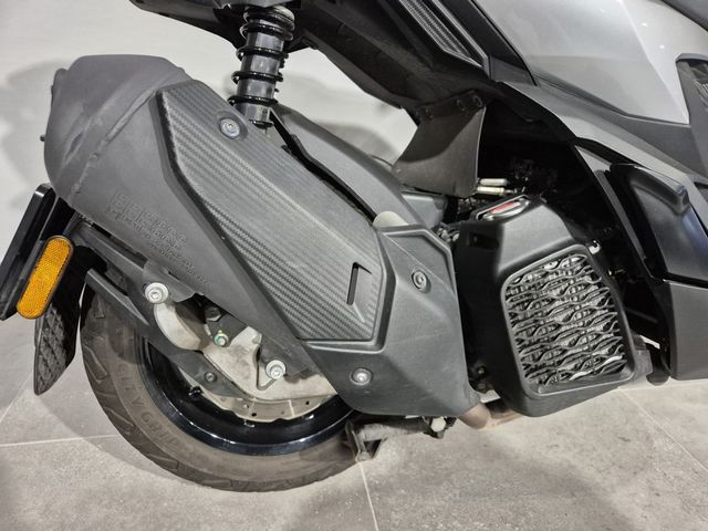 aprilia - sr-gt-200