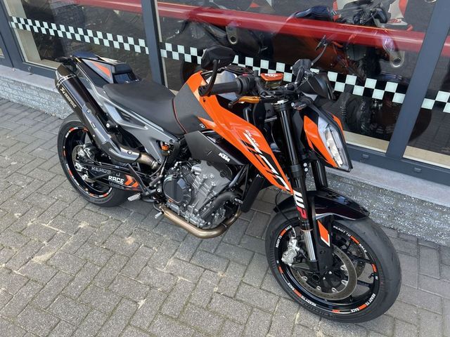 ktm - 790-duke