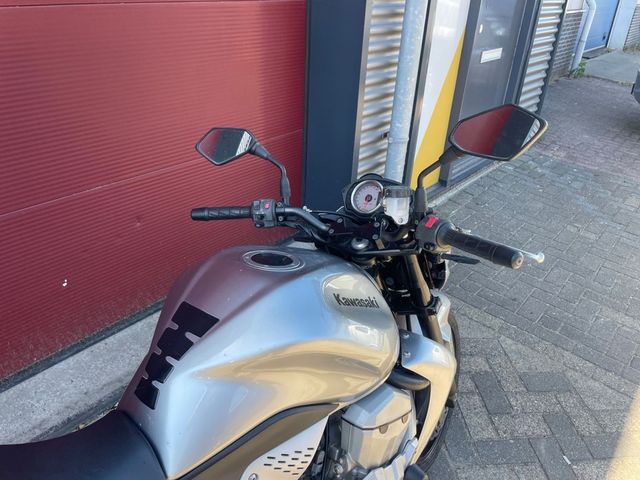 kawasaki - z-750