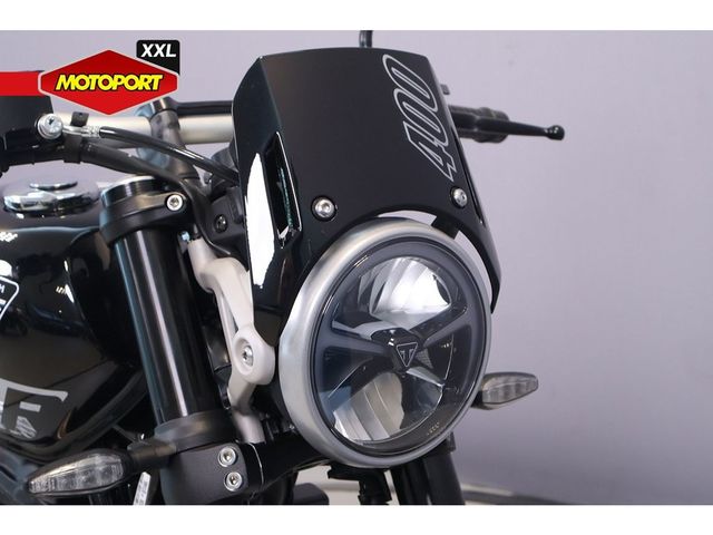 triumph - tracker-400