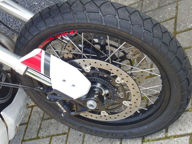 moto-guzzi - v-85-tt