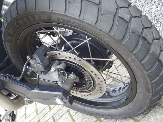 moto-guzzi - v-85-tt