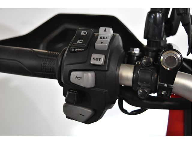 honda - crf-1000-l-africa-twin-dct