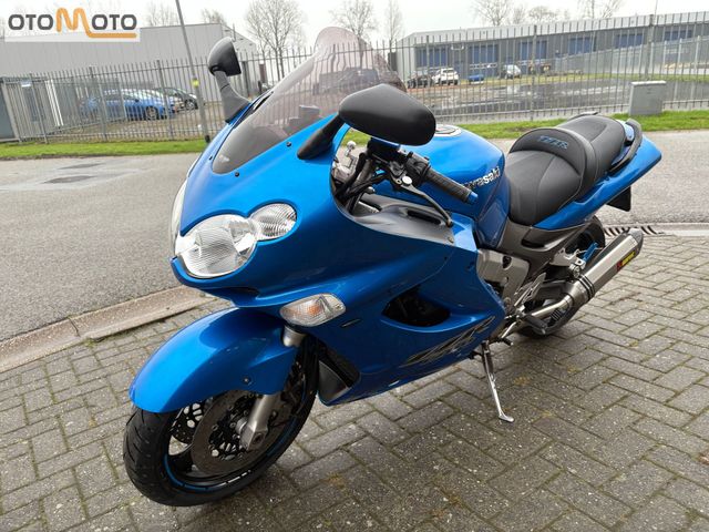 kawasaki - zzr-1200