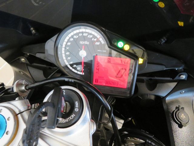 aprilia - rsv-4-r-aprc-abs