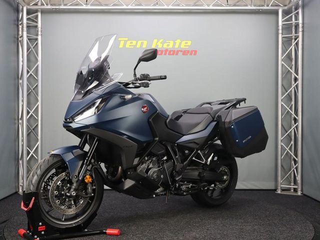 honda - nt-1100
