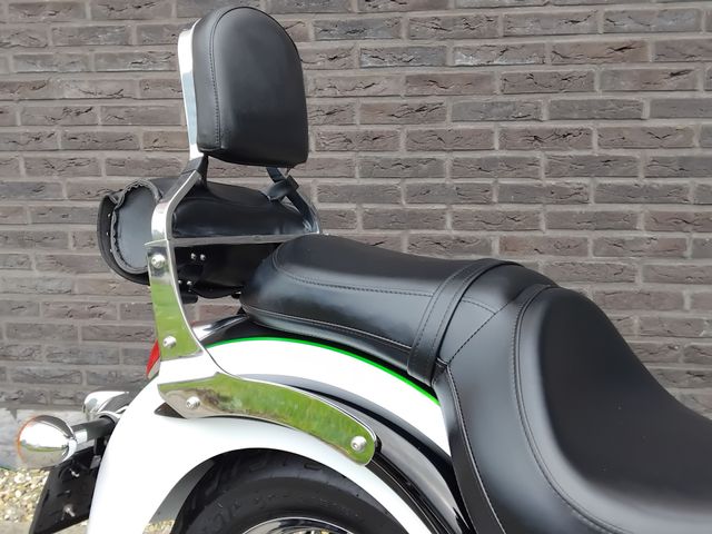 kawasaki - vn-900-classic