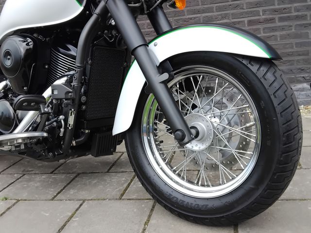 kawasaki - vn-900-classic