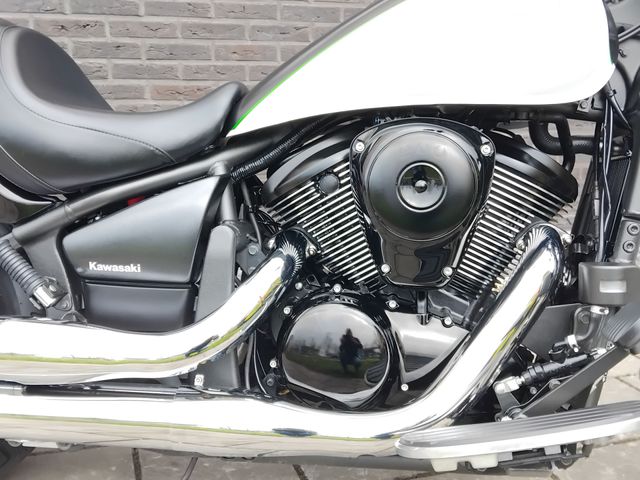 kawasaki - vn-900-classic