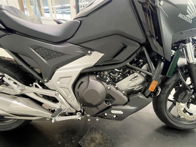 honda - nc-750-x-dct