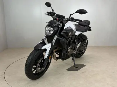 YAMAHA MT 07 ABS – foto 4