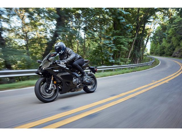 yamaha - yzf-r9