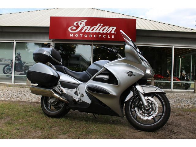 honda - st-1300-pan-european