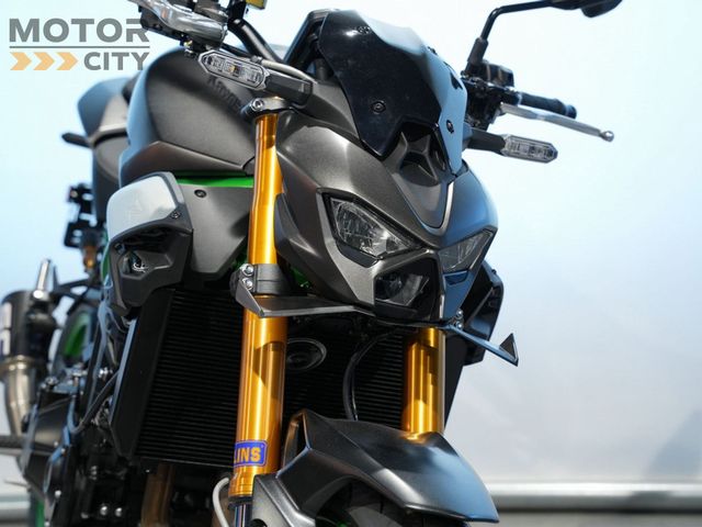 kawasaki - z900