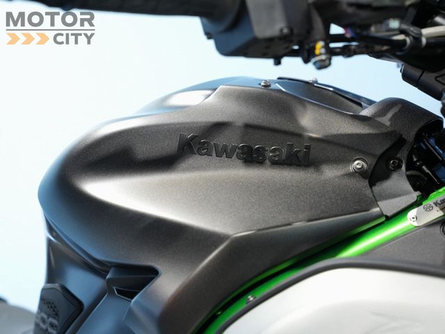 kawasaki - z900